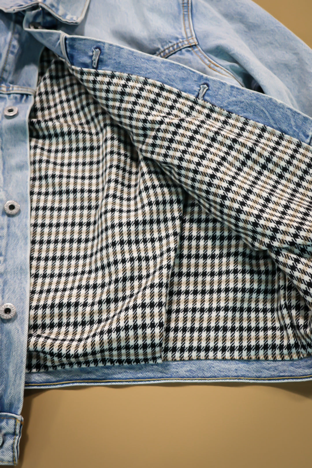 Vintage-inspired Levi's Lodge Jacket