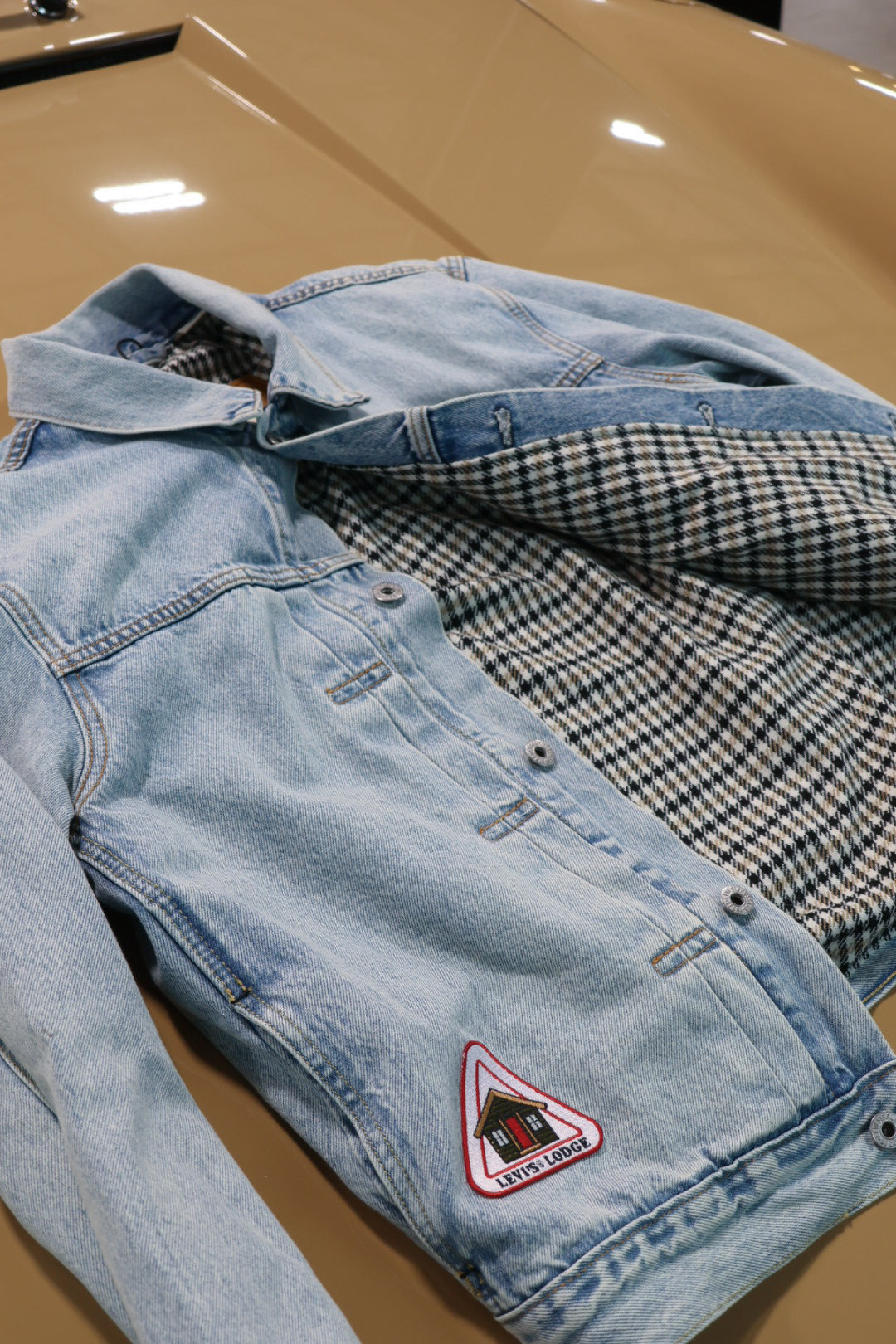 Vintage-inspired Levi's Lodge Jacket